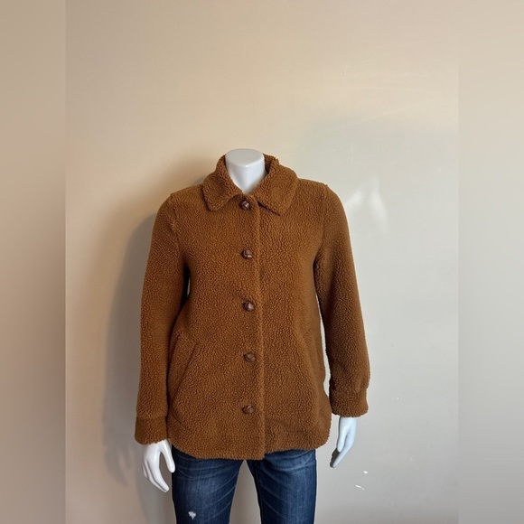 NWT - H&M Teddy coat in size 2. Oversized. P2P 20.5” - Picture 9 of 11